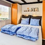 Beautiful In With Kitchen *