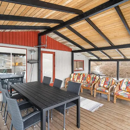 Beautiful In With Kitchen *